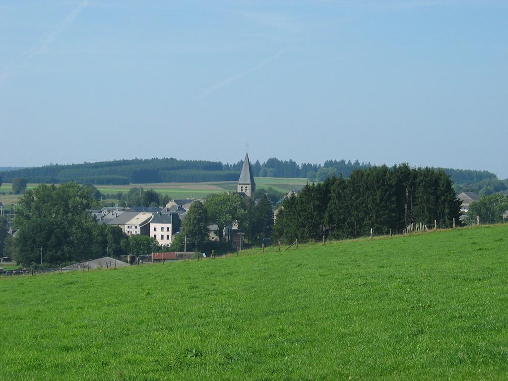 La Ferme Oubliee Villa Paliseul Exteriör bild
