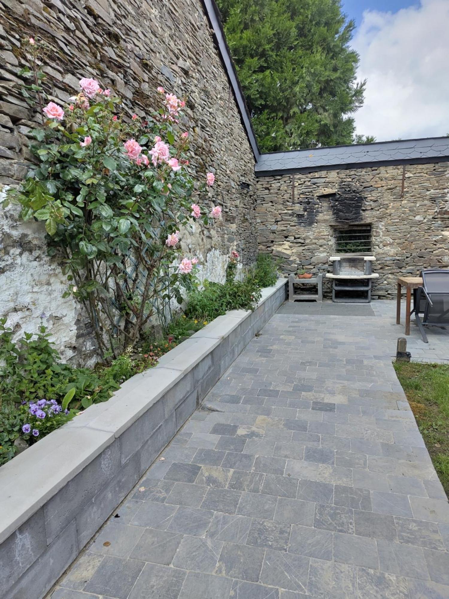 La Ferme Oubliee Villa Paliseul Exteriör bild
